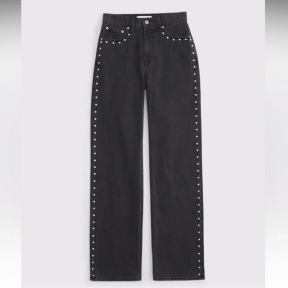 Abercrombie & Fitch Denim - A&F Loose High Rise Studded Jeans